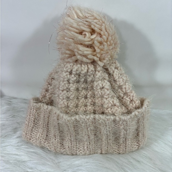 Fairest Pink Crochet Knit Hat EUC - Picture 2 of 2